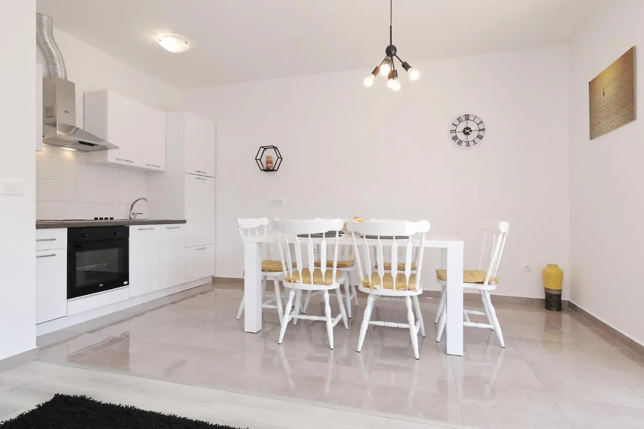 Apartment Jerbic Zadar 0*,